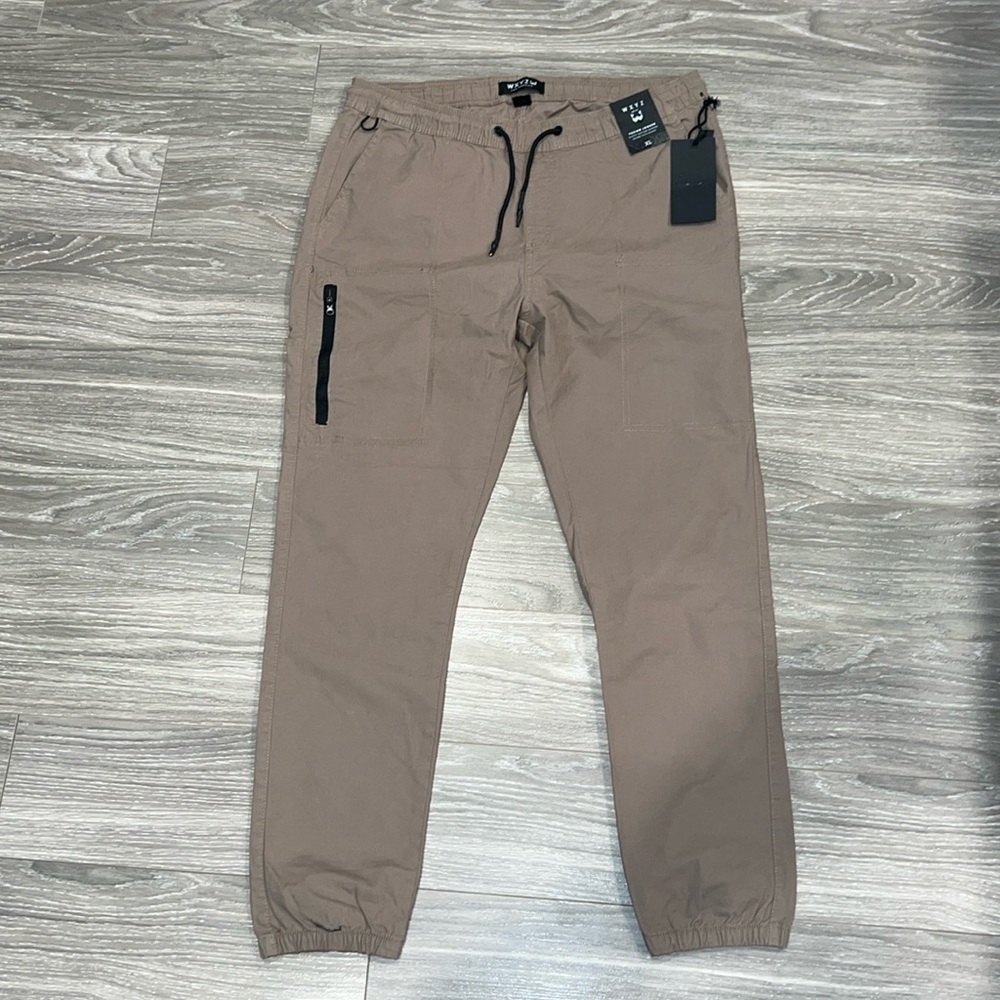 WXYZ fusion joggers. XL. NWT